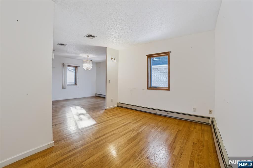 65 W Shore Avenue Property Photo 6