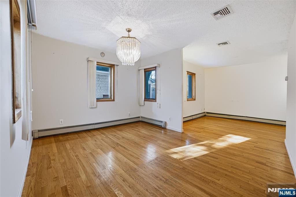 65 W Shore Avenue Property Photo 7