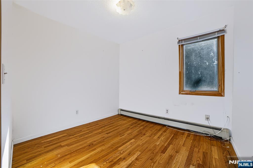 65 W Shore Avenue Property Photo 19