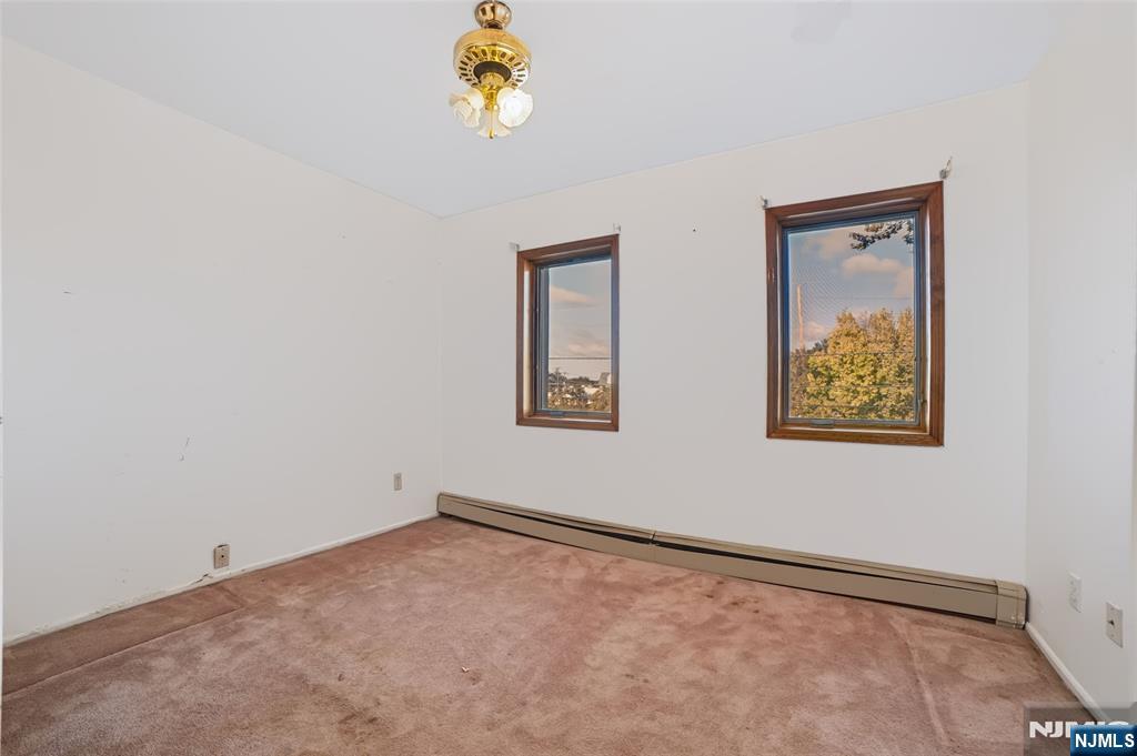 65 W Shore Avenue Property Photo 21