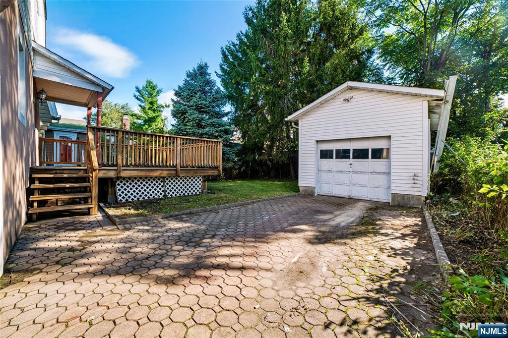 65 W Shore Avenue Property Photo 32