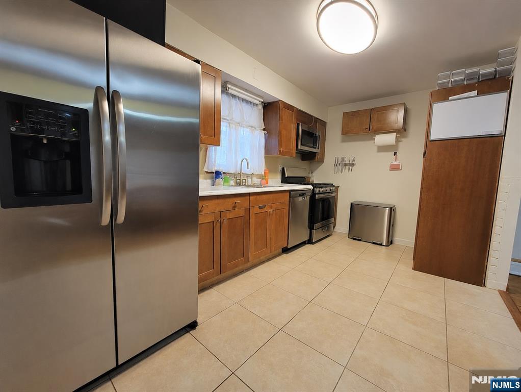 312 Passaic Avenue Property Photo 9