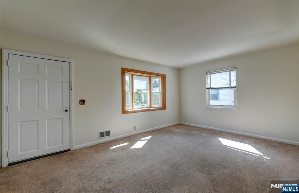 8 Tyler Court Property Photo 4