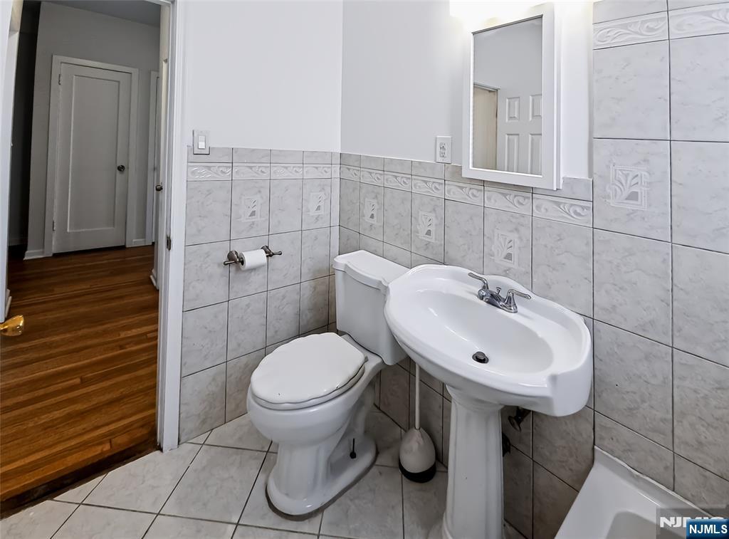 1700 Kennedy Boulevard 42 Property Photo 16
