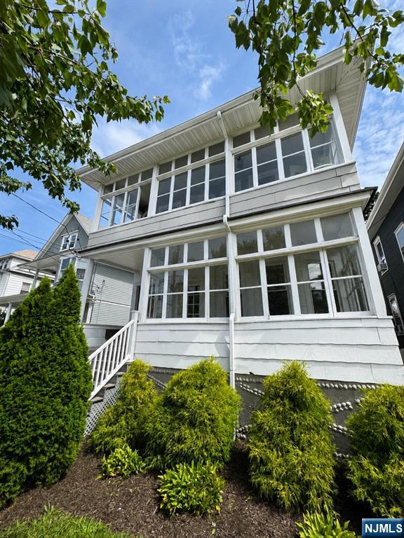 147 Claremont Avenue Property Photo 1