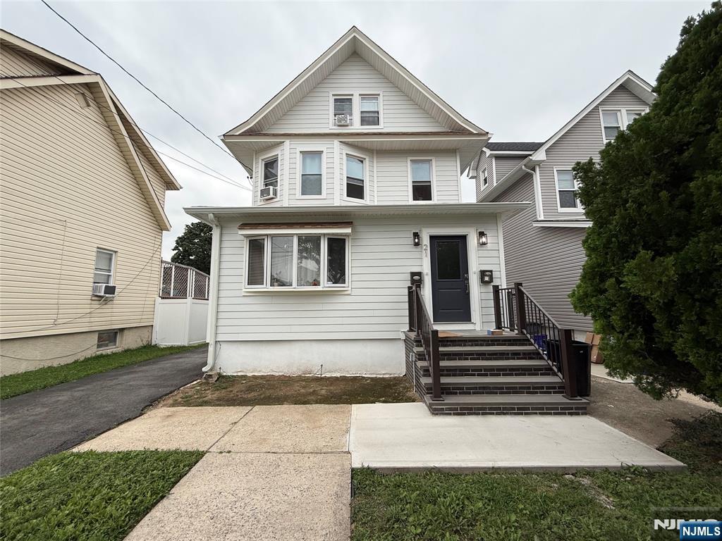 21 Livingston Avenue 2nd Fl Property Photo 1