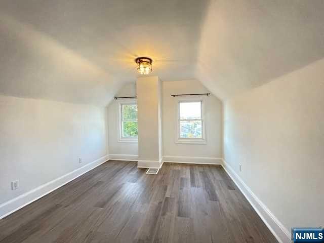 21 Livingston Avenue 2nd Fl Property Photo 19