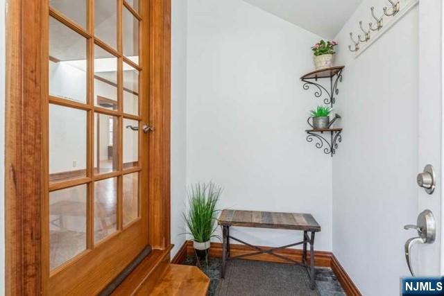 34 Glenview Terrace Property Photo 2
