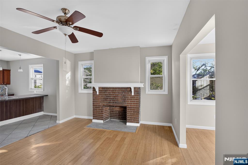 98 Goodwin Avenue Property Photo 12