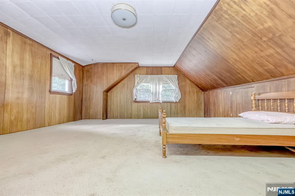 105 Arnot Place Property Photo 8