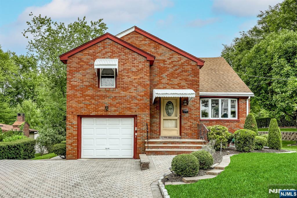 105 Arnot Place Property Photo 15