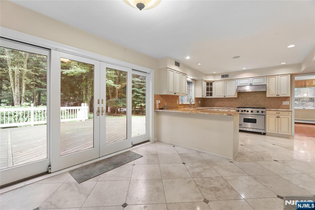 1 Frasco Lane Property Photo 10