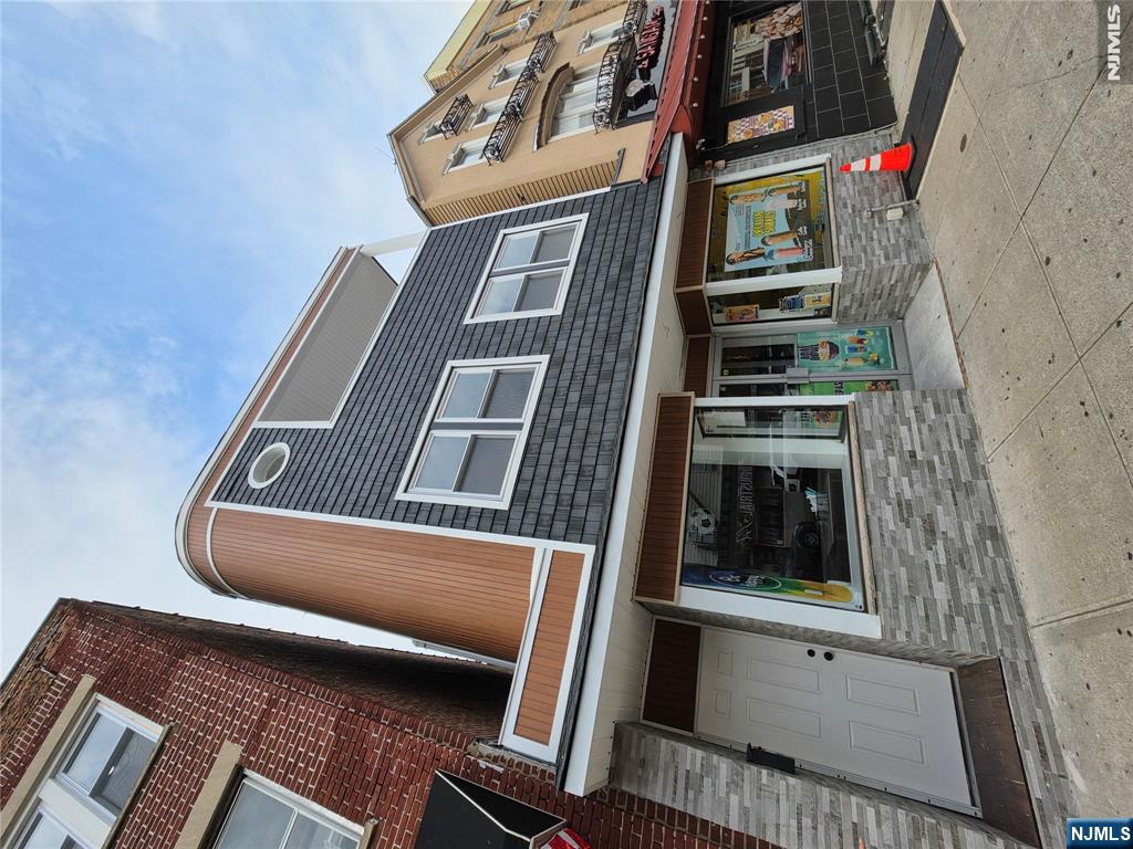232 Harrison Avenue Property Photo 1