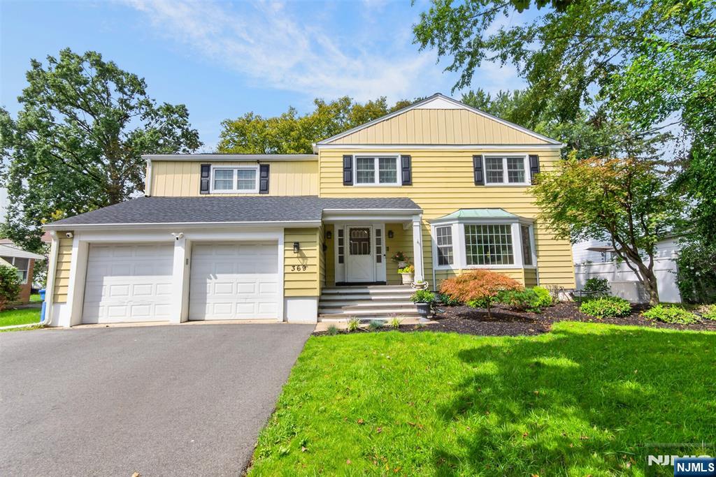 369 Forest Avenue Property Photo 1