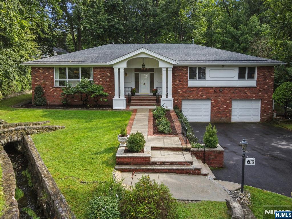 63 Fells Road Property Photo 3