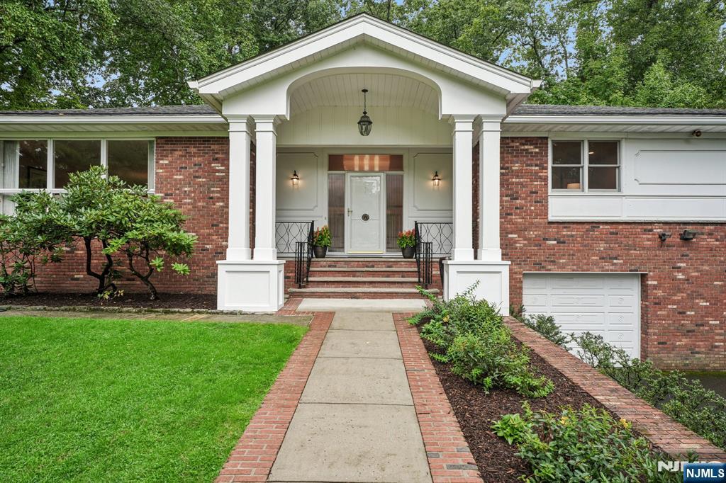 63 Fells Road Property Photo 4