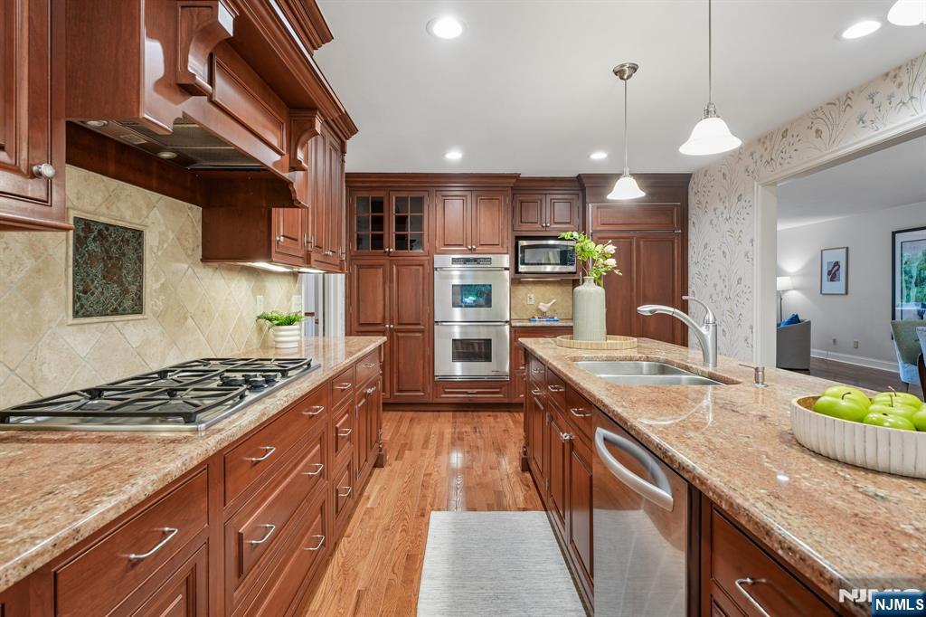 63 Fells Road Property Photo 18