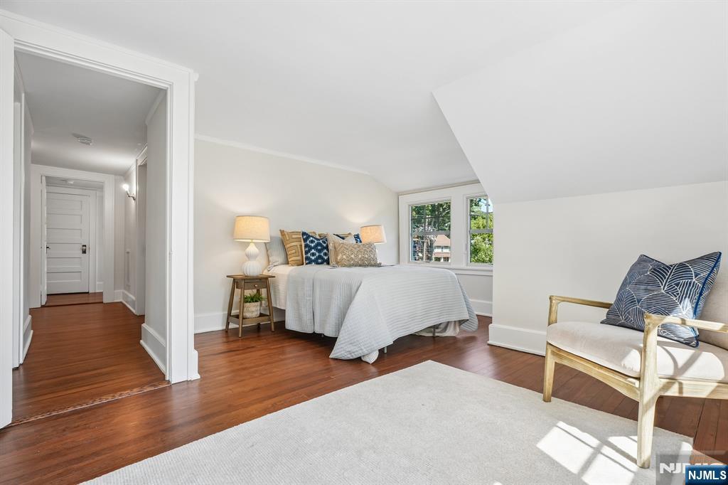 150 Gordonhurst Avenue Property Photo 39