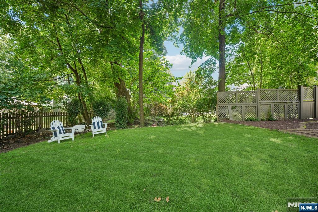 150 Gordonhurst Avenue Property Photo 47