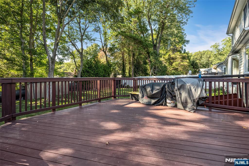 34 Northwood Drive Property Photo 39
