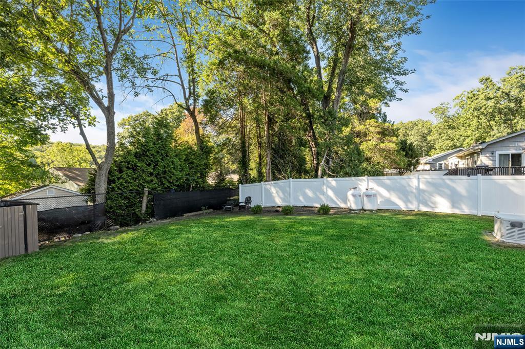 34 Northwood Drive Property Photo 44