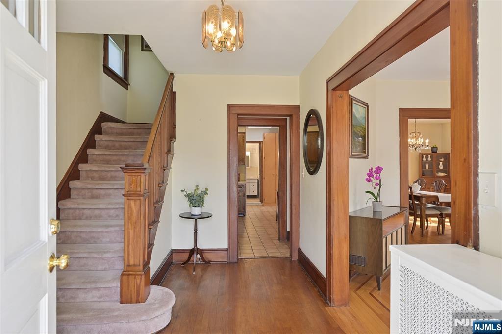 656 Orchard Street Property Photo 2