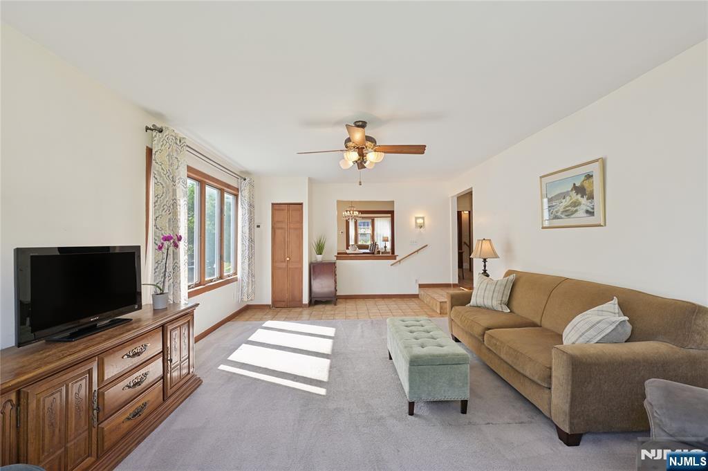 656 Orchard Street Property Photo 17