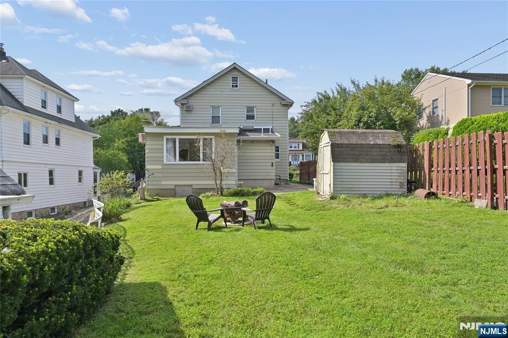 656 Orchard Street Property Photo 29