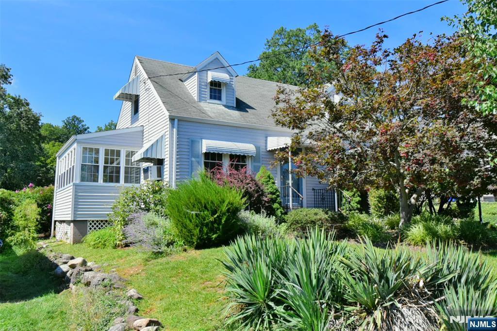 12 Woodside Avenue Property Photo 1