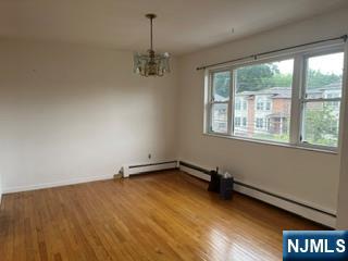 417 2nd Street 2nd Floor Property Photo 3