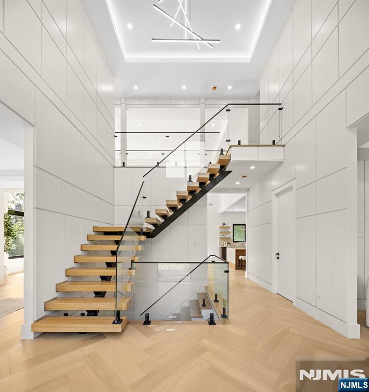 61 Ross Avenue Property Photo 3