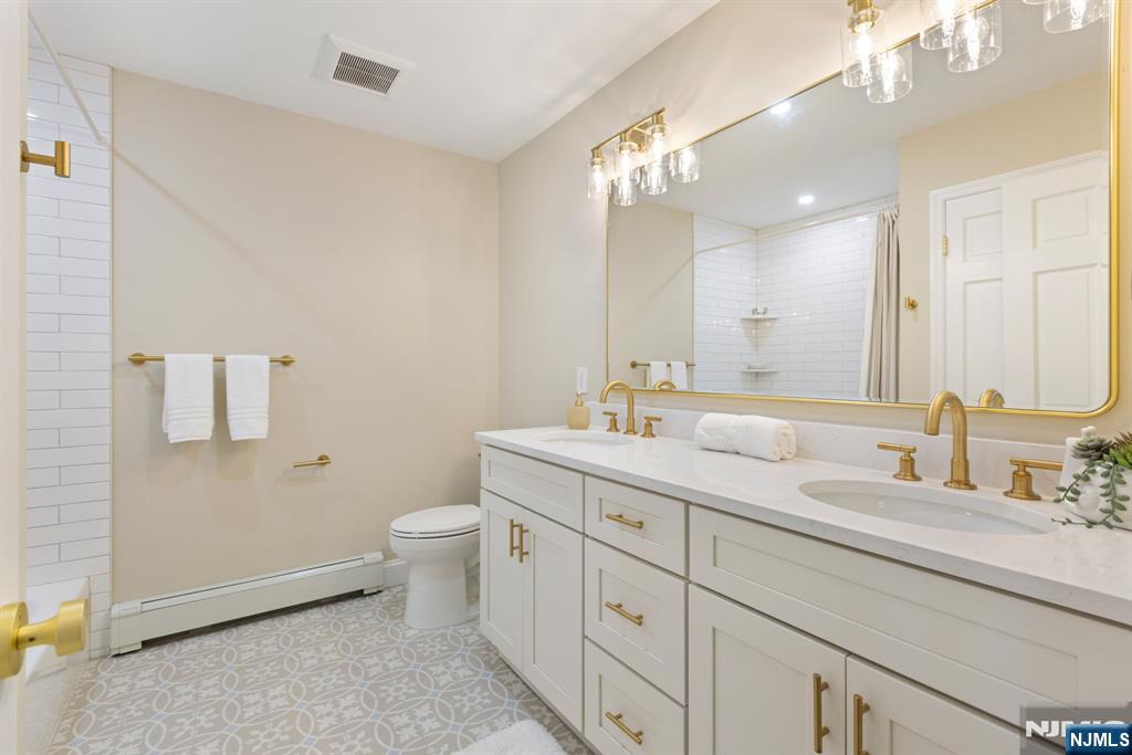 17 Deerhill Drive Property Photo 20
