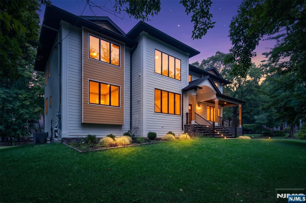 455 Sunset Avenue Property Photo 1