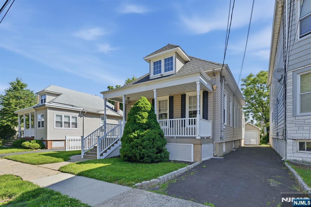 219 Magie Avenue Property Photo 1