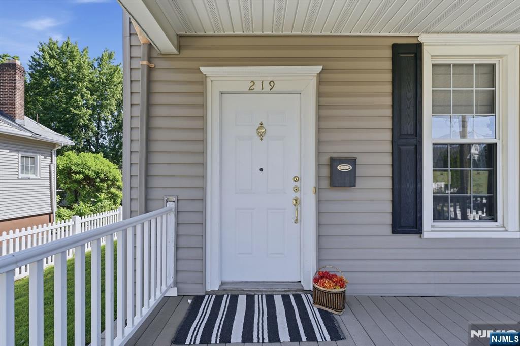 219 Magie Avenue Property Photo 3