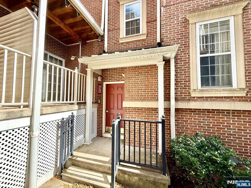 201 Dey Street 126 Property Photo 2