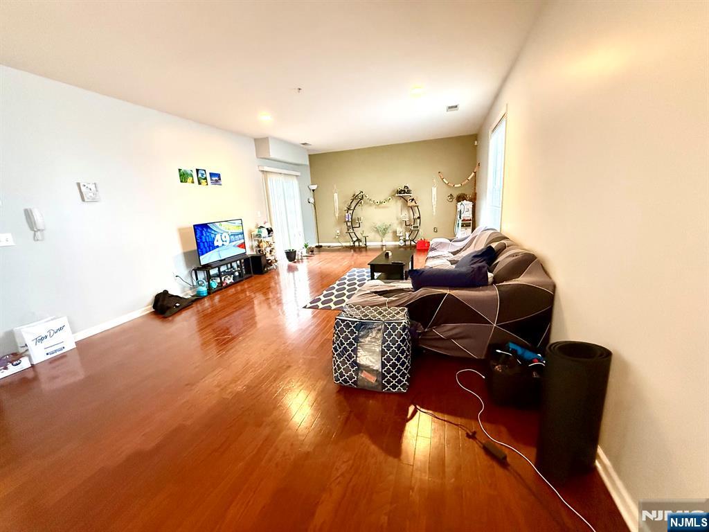 201 Dey Street 126 Property Photo 3