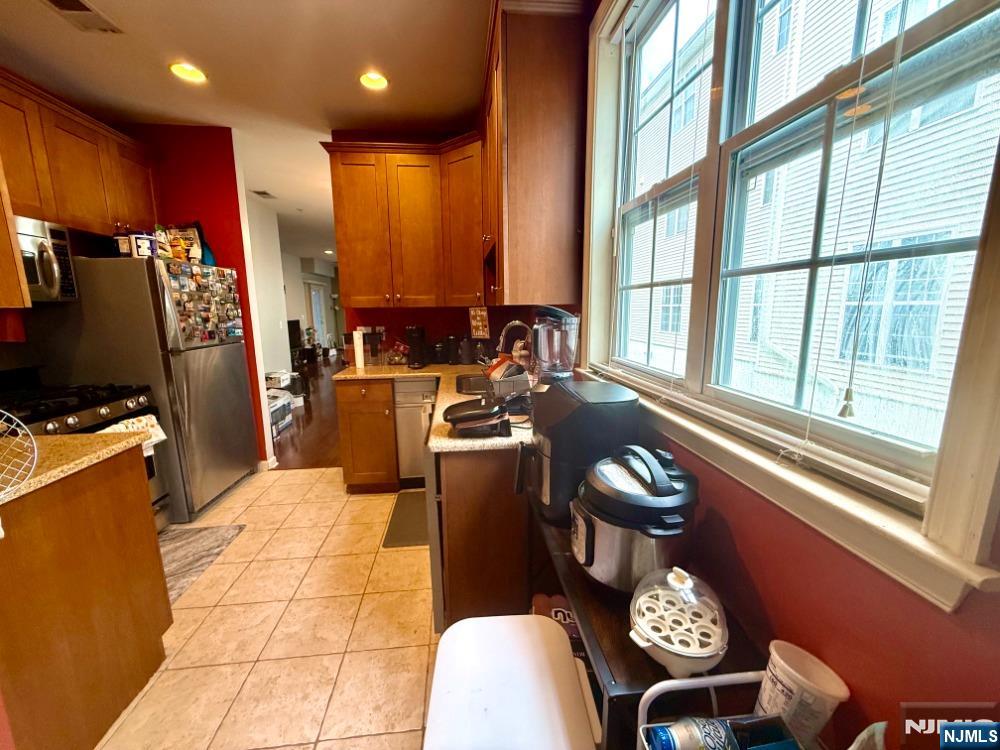 201 Dey Street 126 Property Photo 7