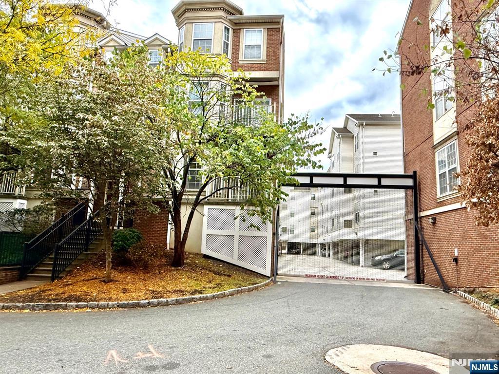 201 Dey Street 126 Property Photo 14