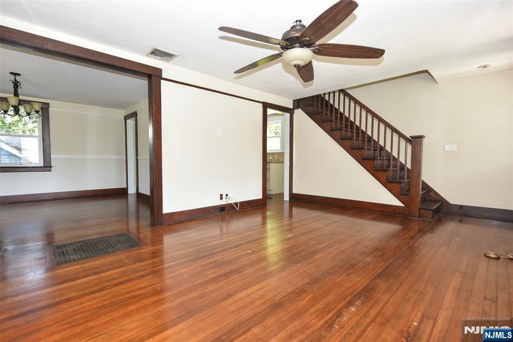 36 Hines Property Photo 6