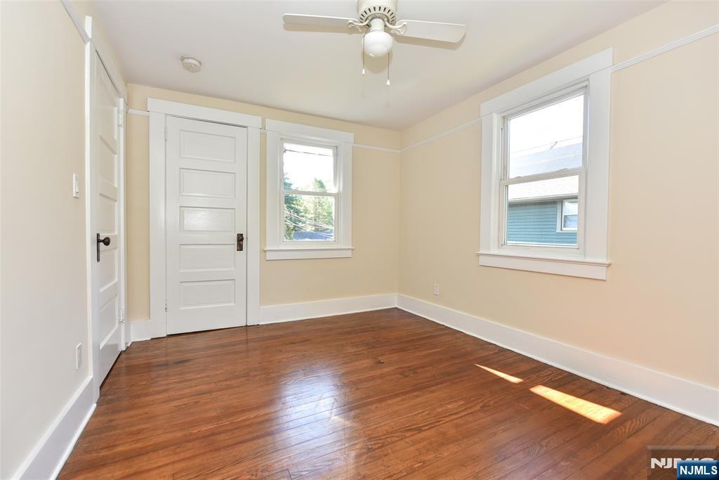 36 Hines Property Photo 23