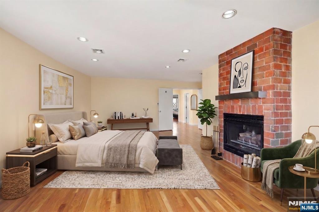 376 Kenwood 9 Property Photo 14