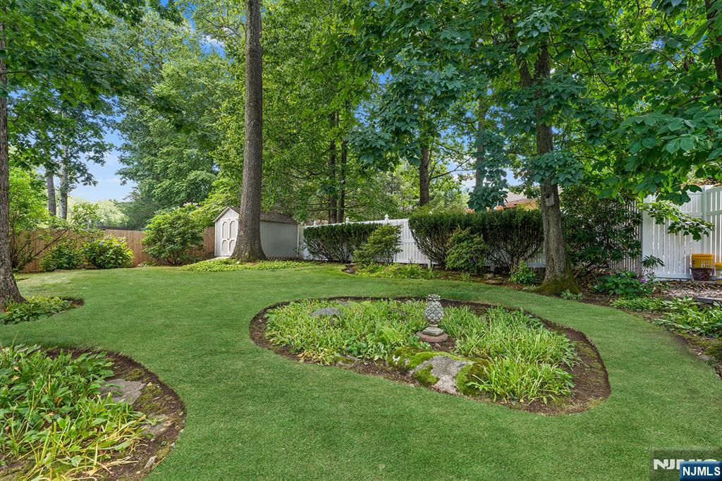 168 Rafkind Road Property Photo 3