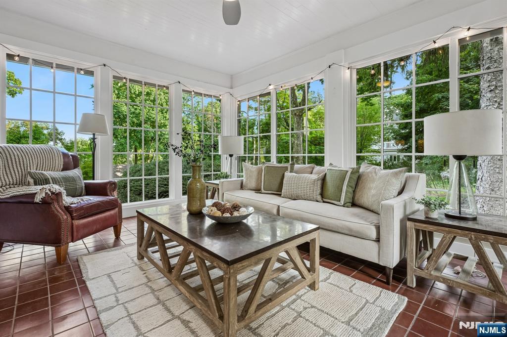 6 Edgehill Road Property Photo 13