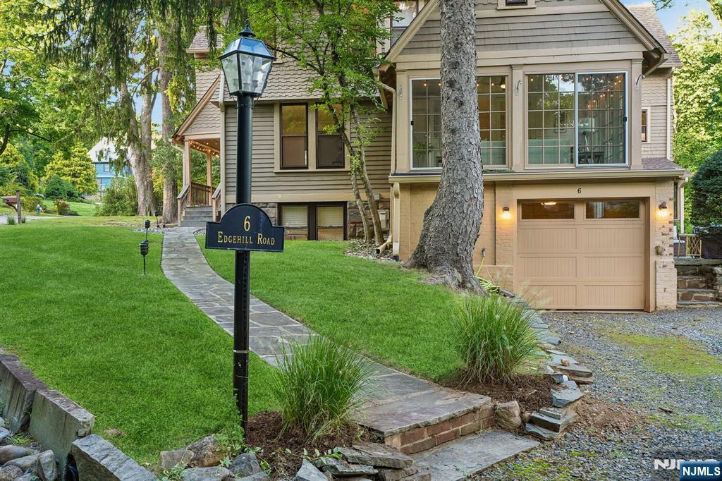 6 Edgehill Road Property Photo 40