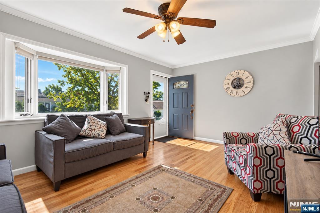 187 Kent Street Property Photo 4