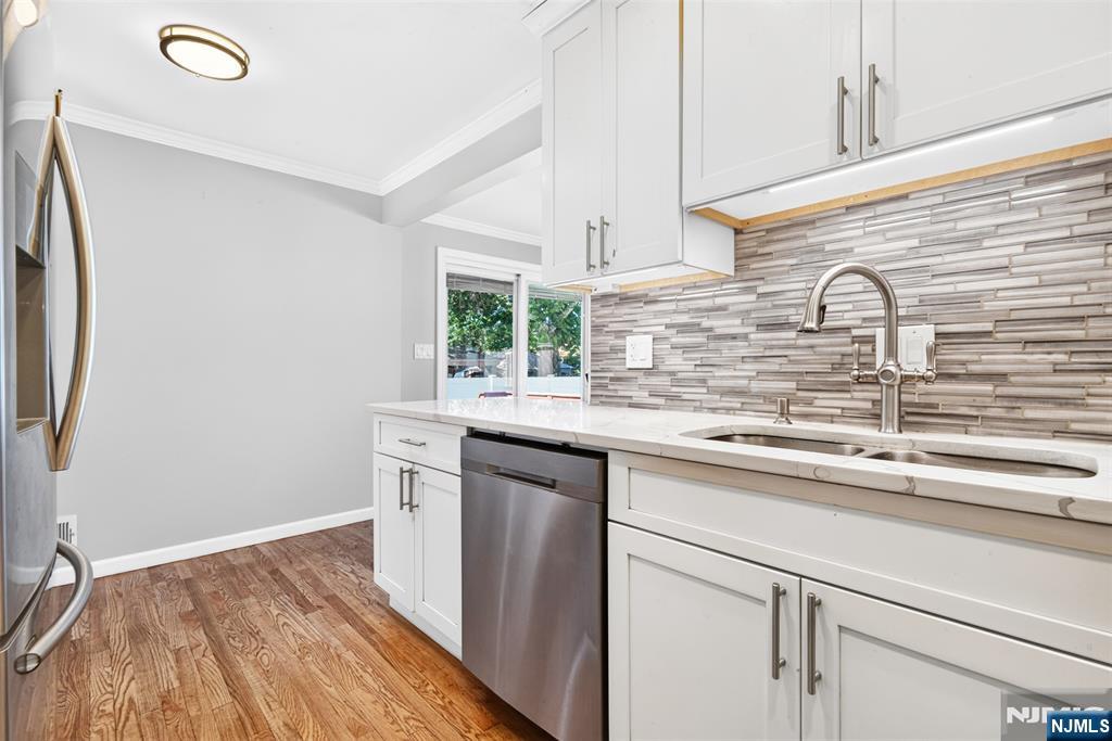 187 Kent Street Property Photo 10