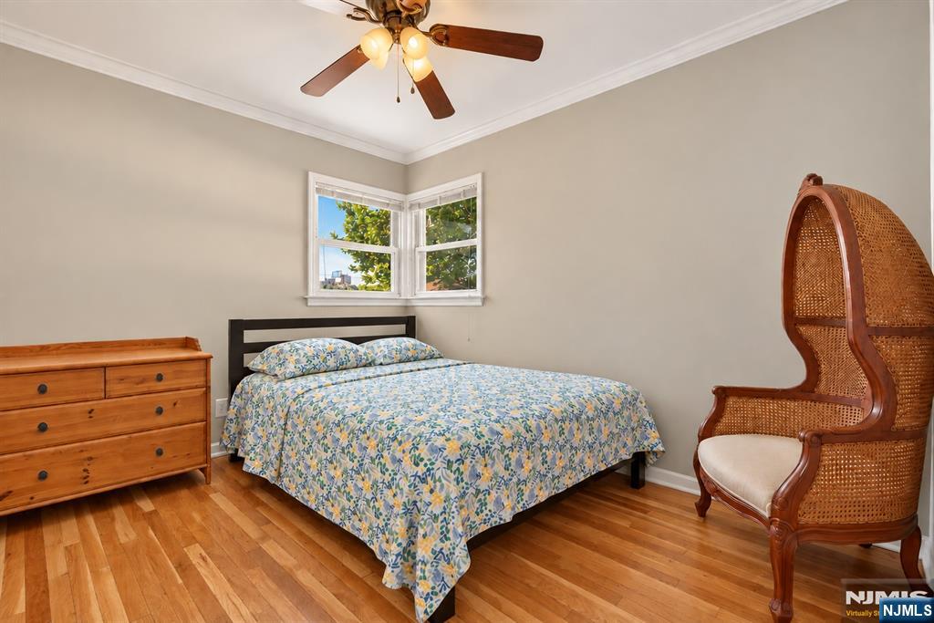 187 Kent Street Property Photo 11