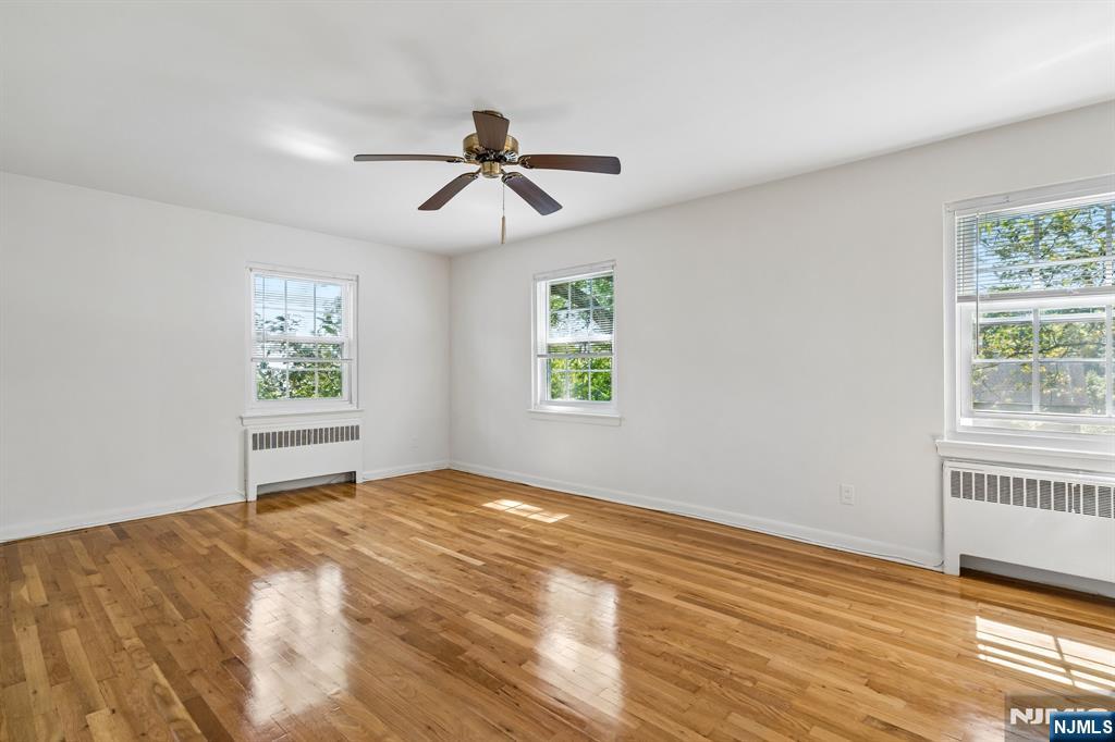 12 Mountain Avenue 19 Property Photo 10