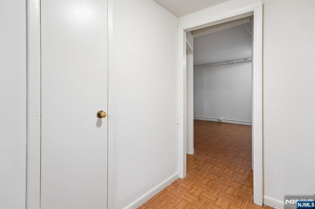 12 Mountain Avenue 19 Property Photo 25
